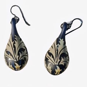 Gorilla Glass | Baroque Flourish Blue Tear Drop Hanging Earrings